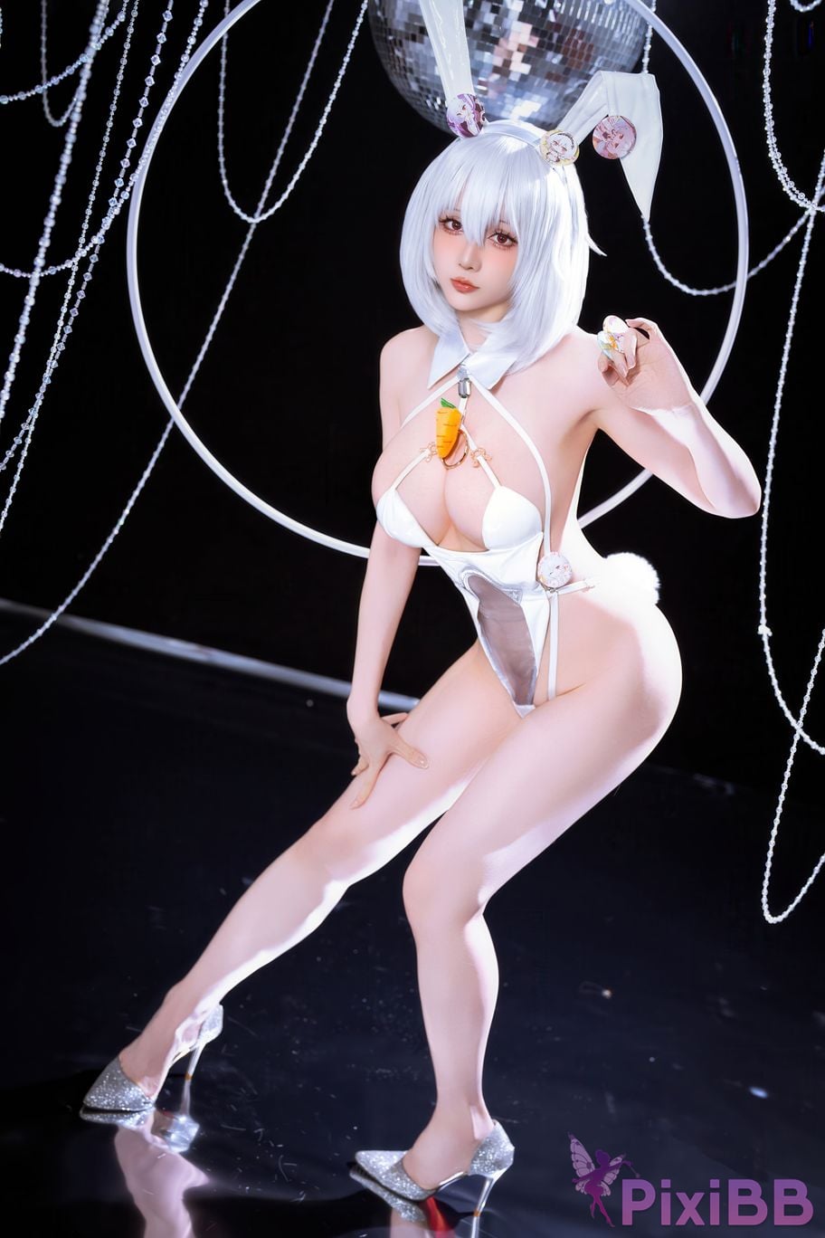Cosplayer The star is late Hoshilily azur lane Sirius PixiBB.COM 032
