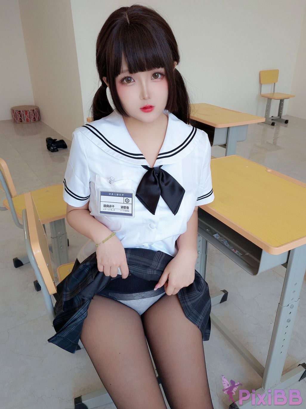 Coser Ri nai jiao PixiBB.COM 081