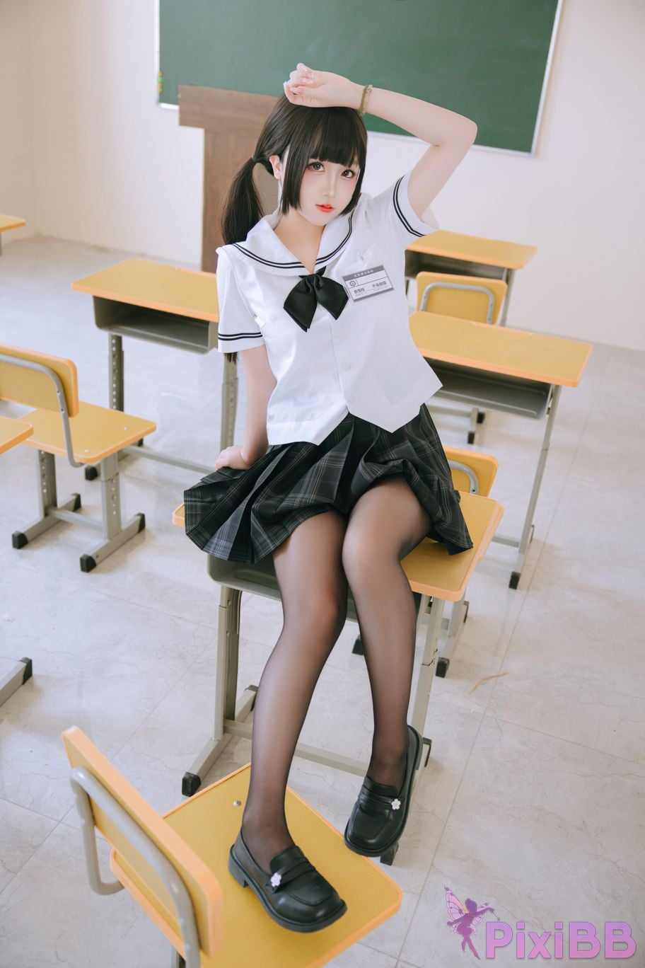 Coser Ri nai jiao PixiBB.COM 130
