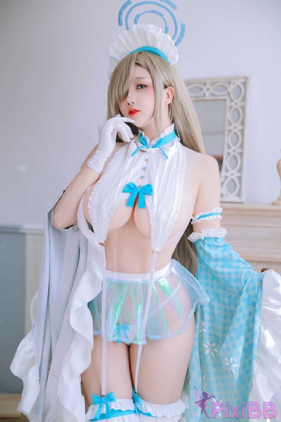 Coser Ri nai jiao PixiBB.COM 010