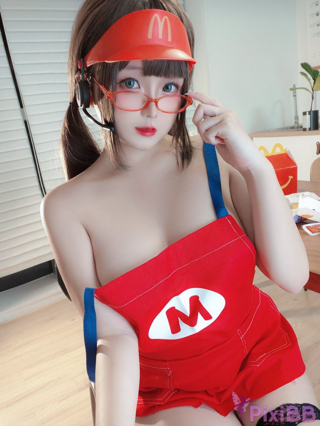 Coser Ri nai jiao PixiBB.COM 022