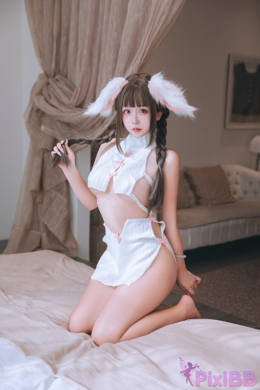 Coser Ri nai jiao PixiBB.COM 001