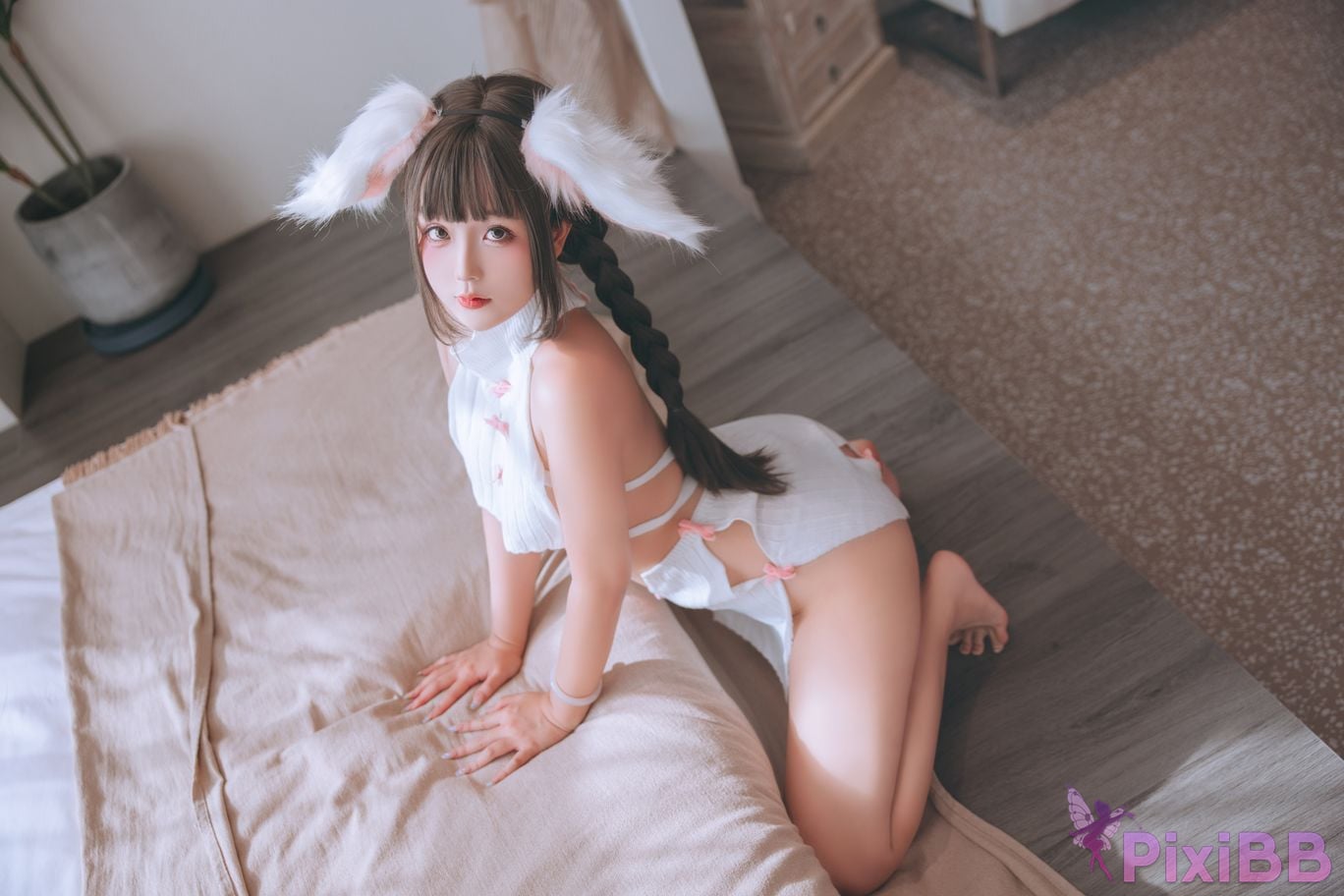 Coser Ri nai jiao PixiBB.COM 003
