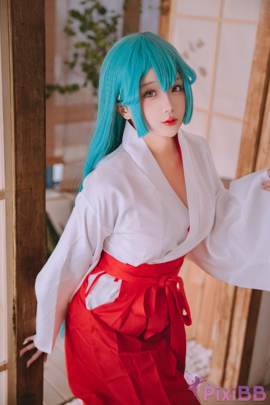 Coser Ri nai jiao PixiBB.COM 002