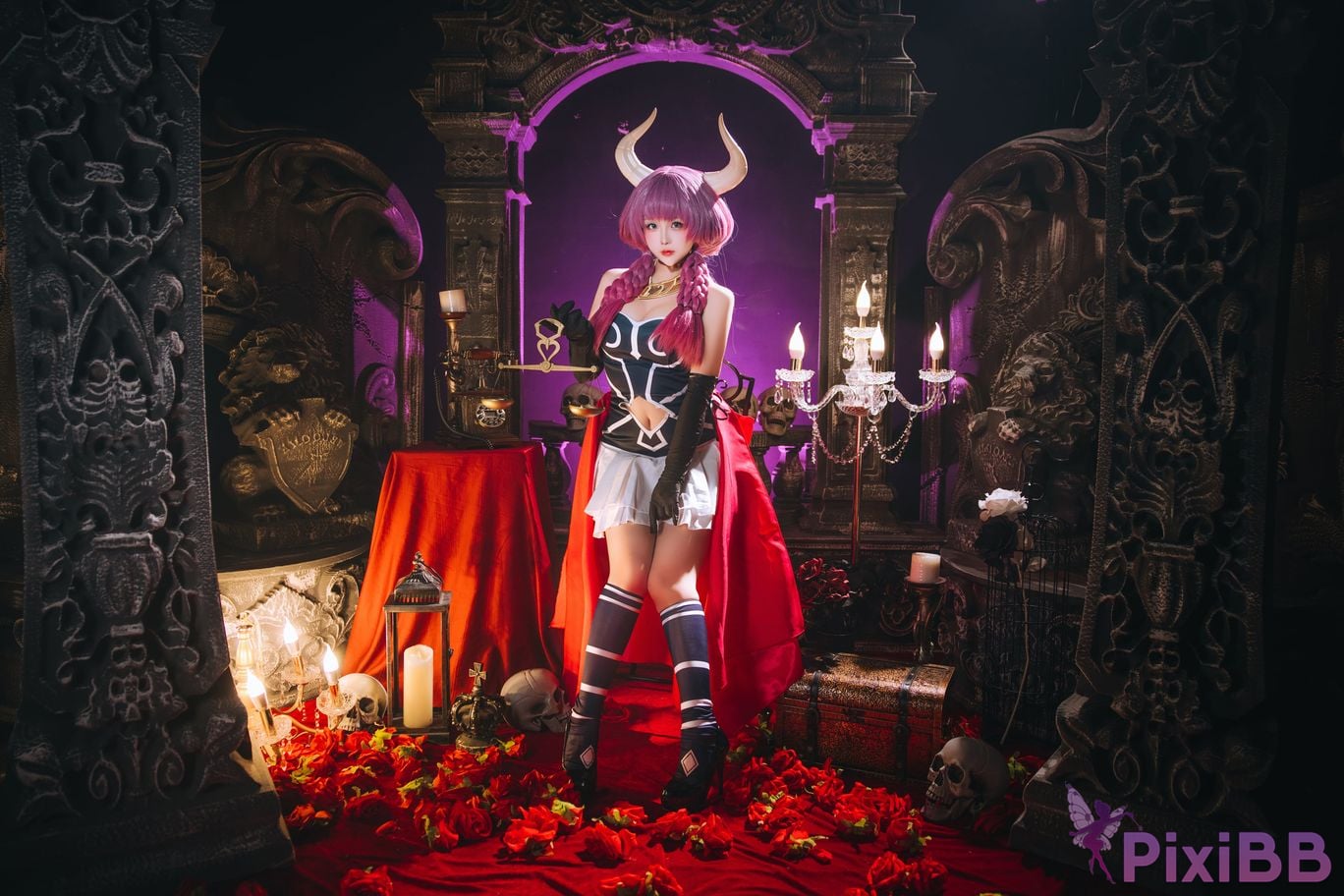 Coser Ri nai jiao PixiBB.COM 001