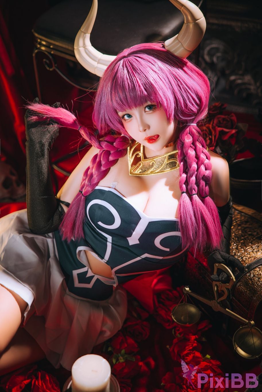 Coser Ri nai jiao PixiBB.COM 065