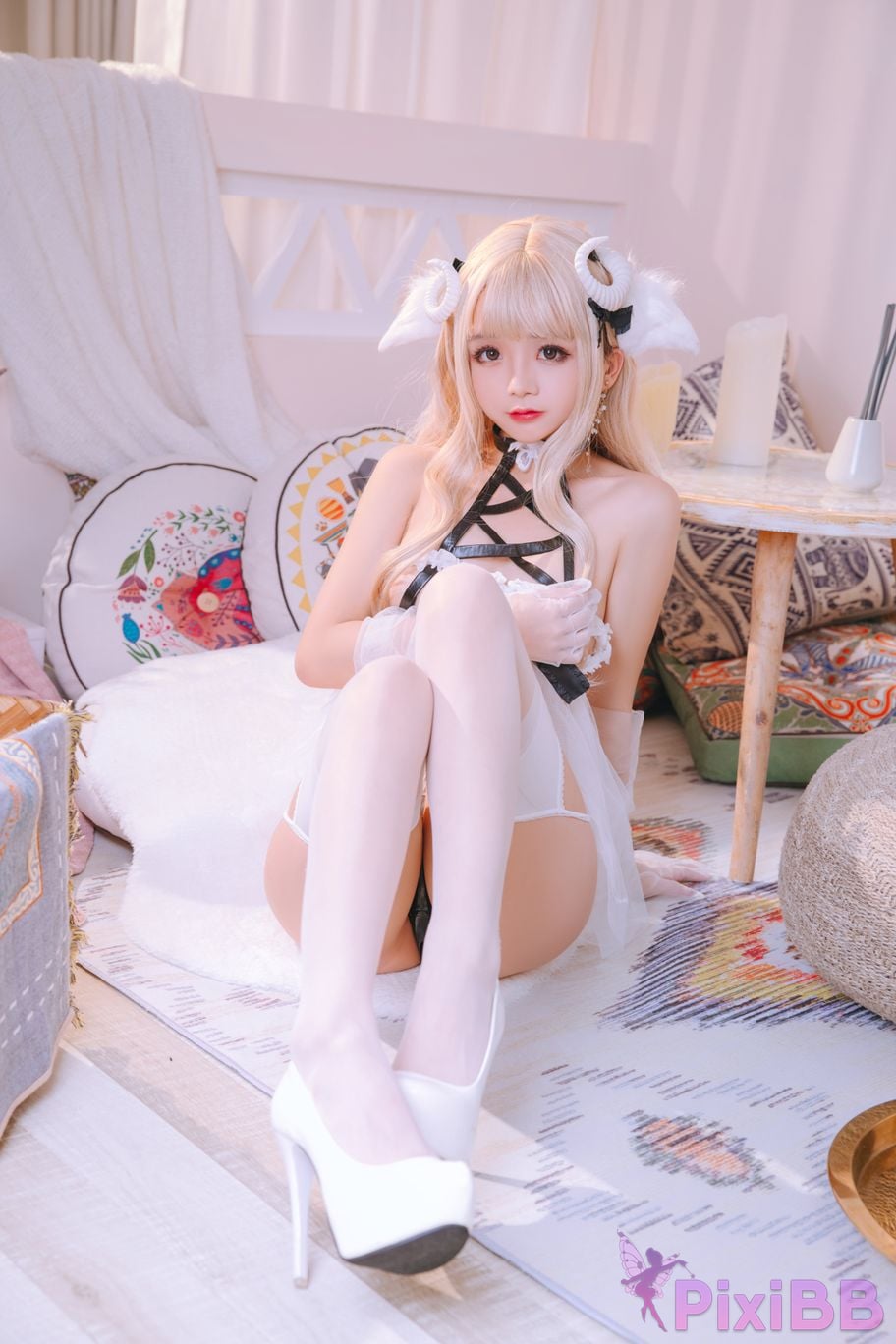 Coser Ri nai jiao PixiBB.COM 023