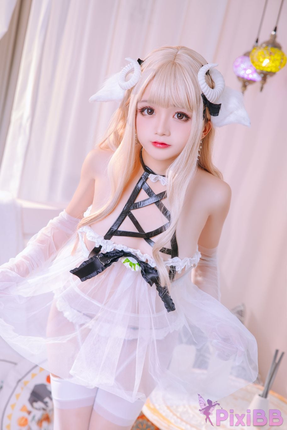 Coser Ri nai jiao PixiBB.COM 034
