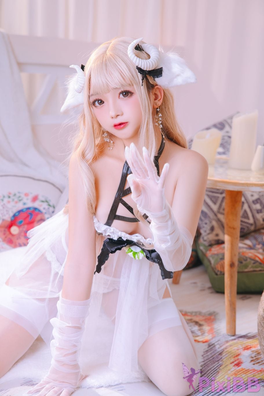 Coser Ri nai jiao PixiBB.COM 036