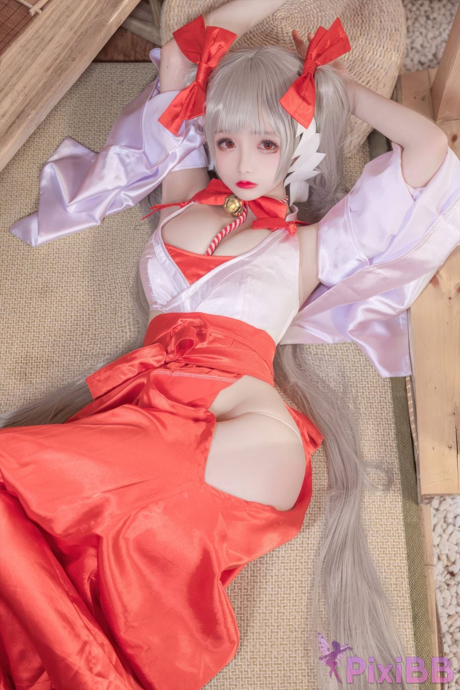 Coser Ri nai jiao PixiBB.COM 029