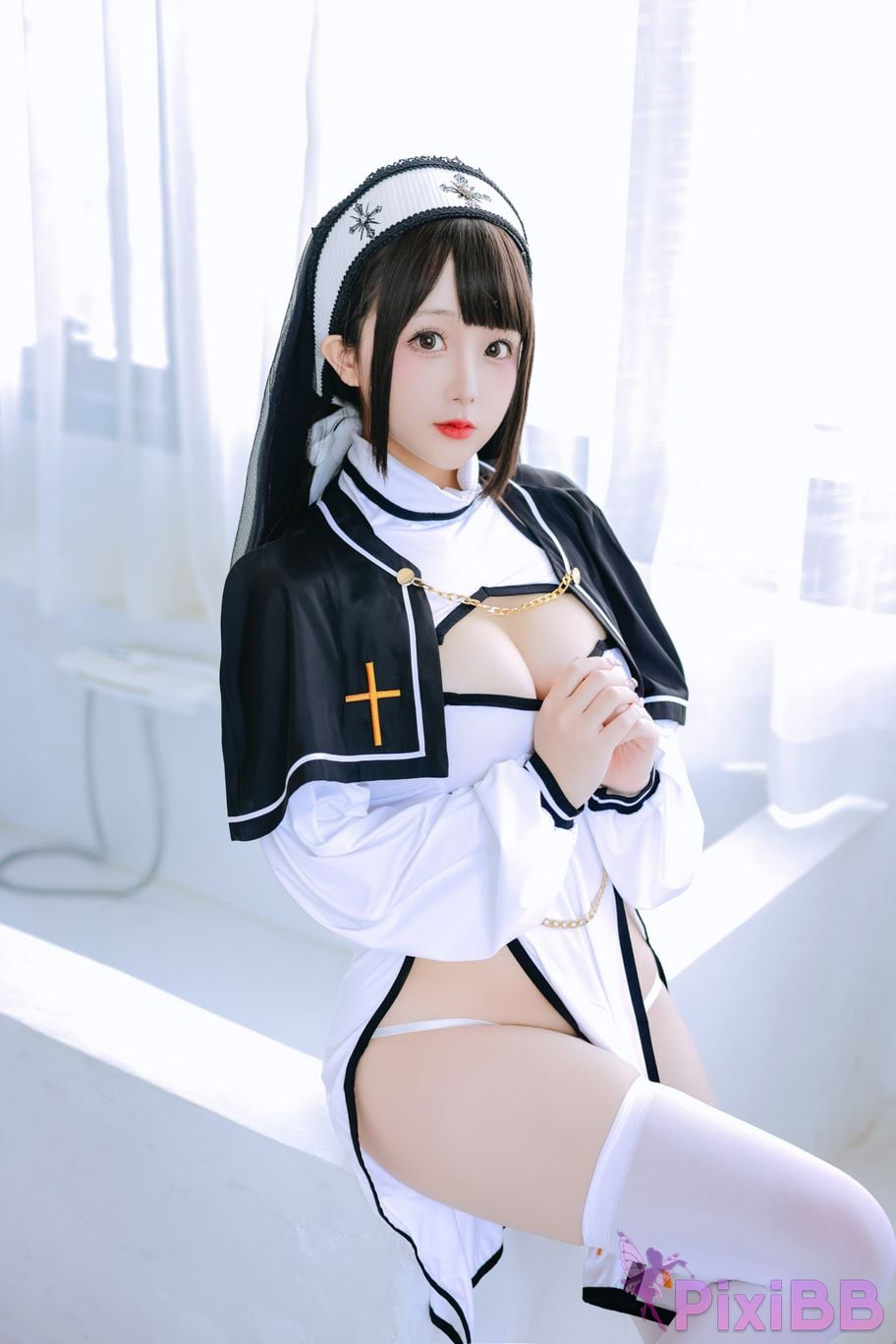 Coser Ri nai jiao PixiBB.COM 001