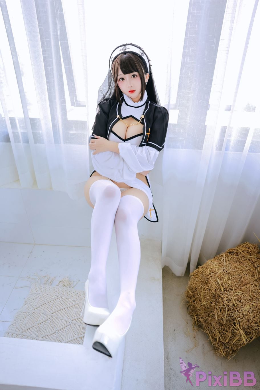 Coser Ri nai jiao PixiBB.COM 023