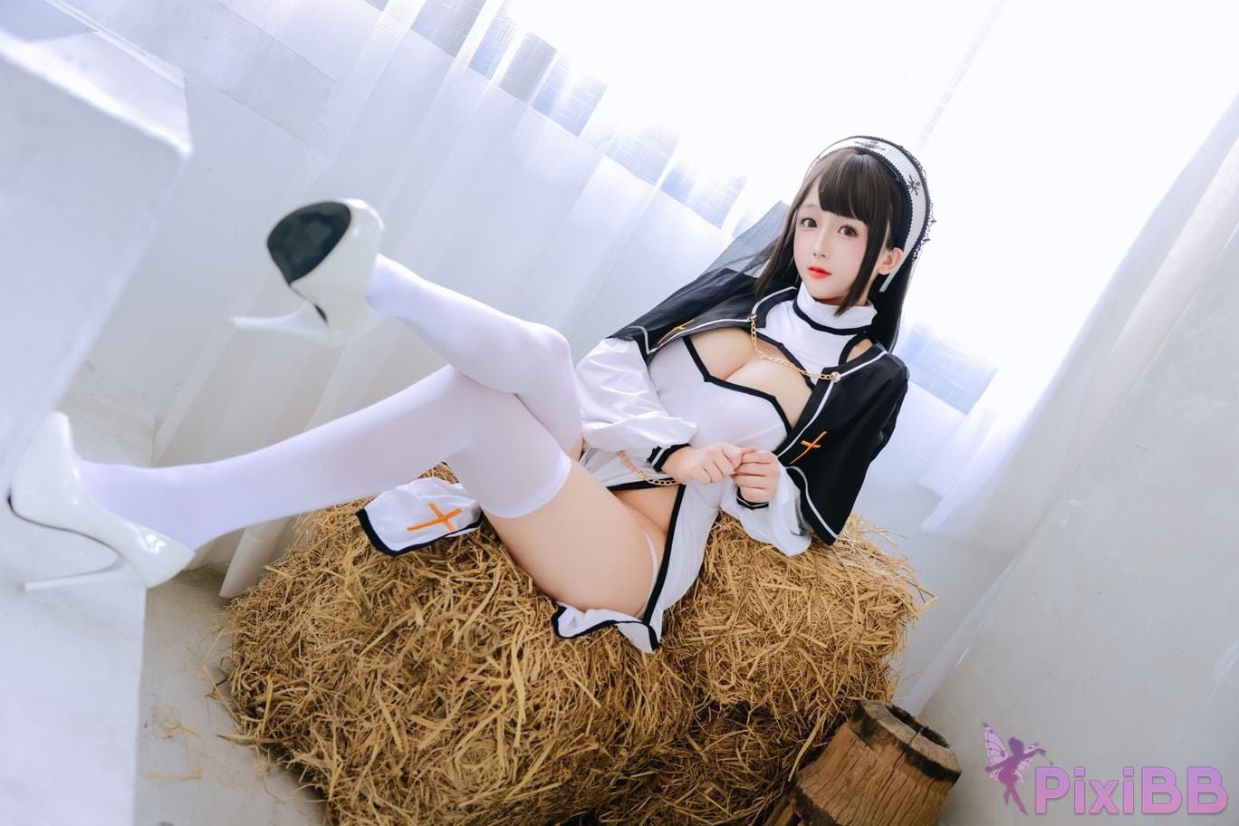 Coser Ri nai jiao PixiBB.COM 027
