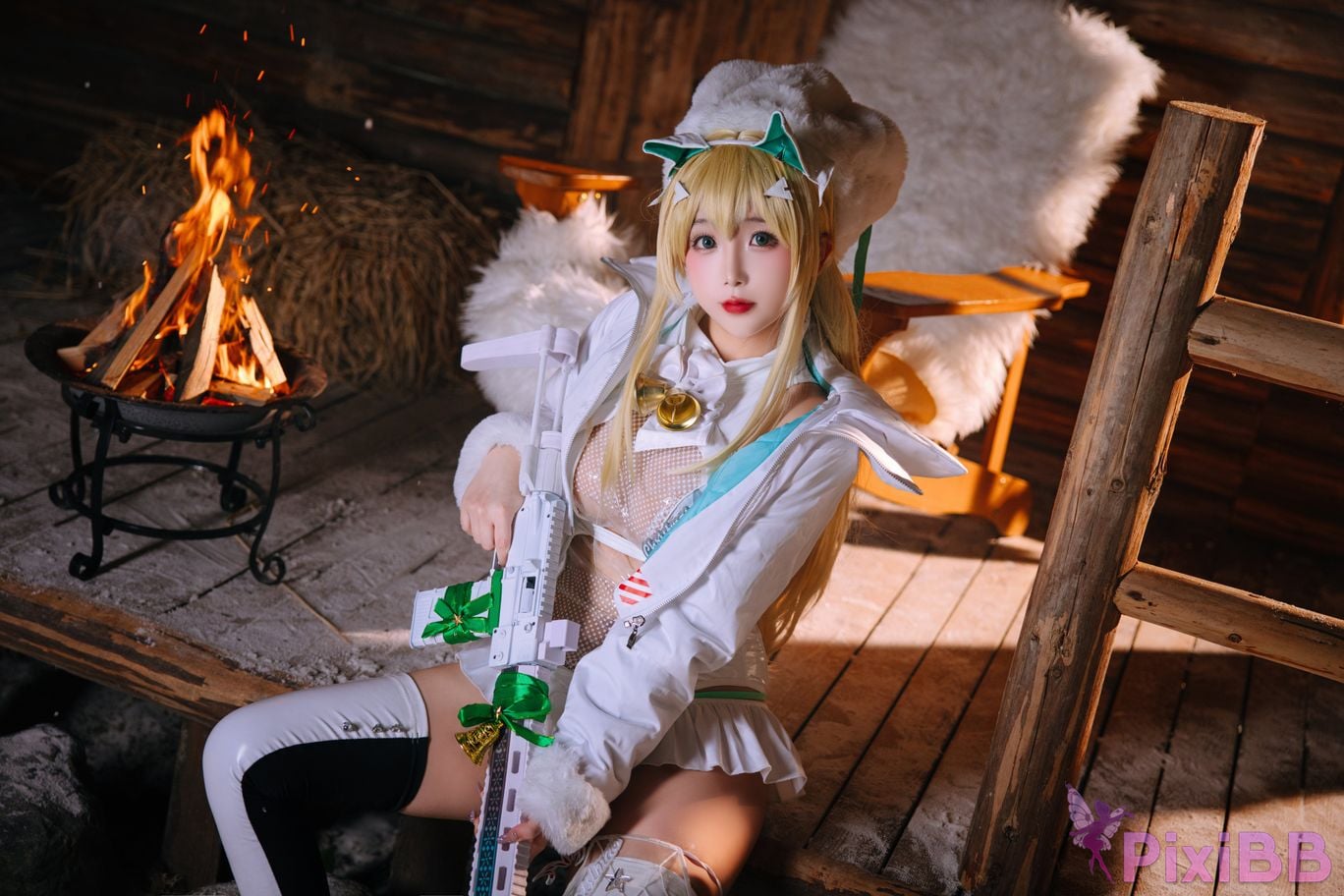 Coser Ri nai jiao PixiBB.COM 013