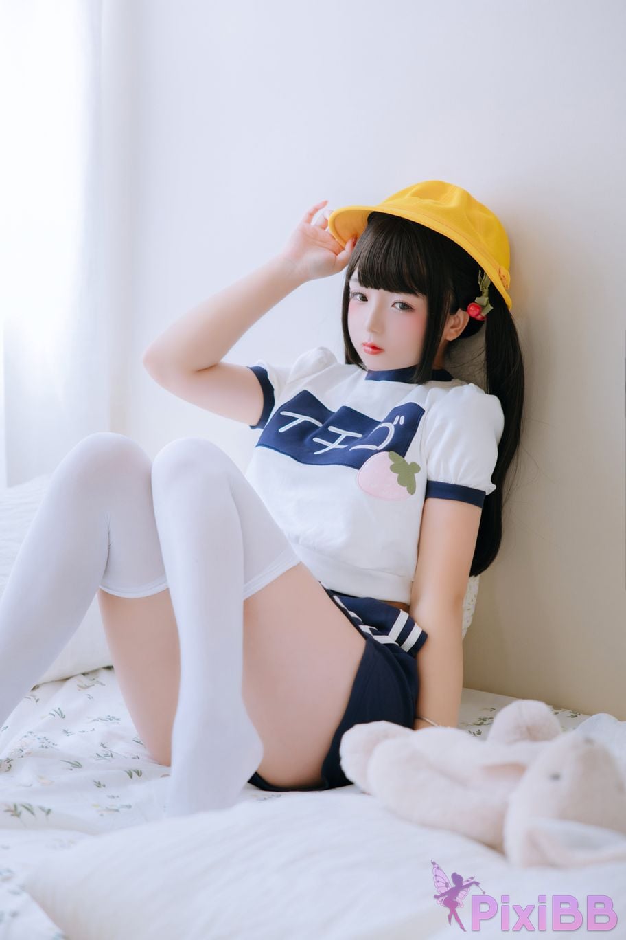 Coser Ri nai jiao PixiBB.COM 009
