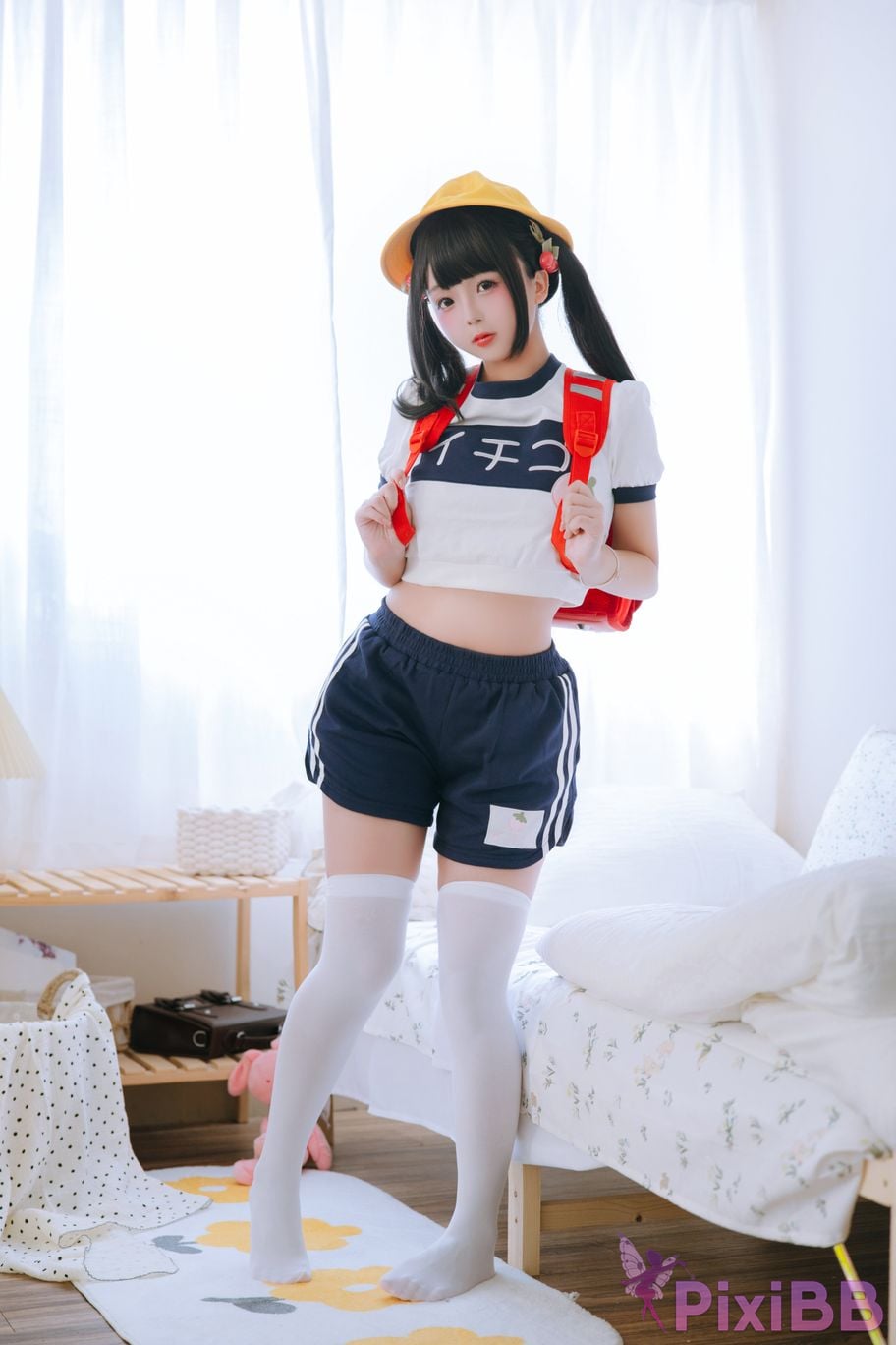 Coser Ri nai jiao PixiBB.COM 014