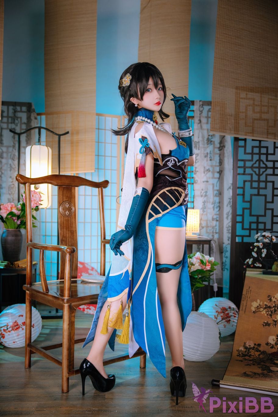 Coser Ri nai jiao PixiBB.COM 010