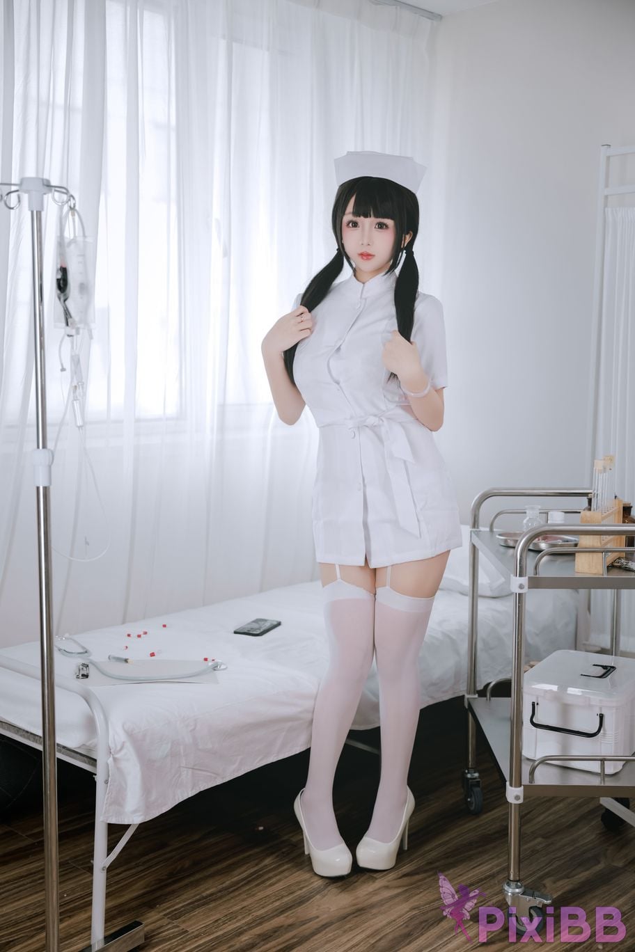 Coser Ri nai jiao PixiBB.COM 001