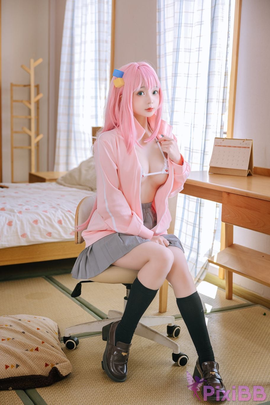 Coser Ri nai jiao PixiBB.COM 025