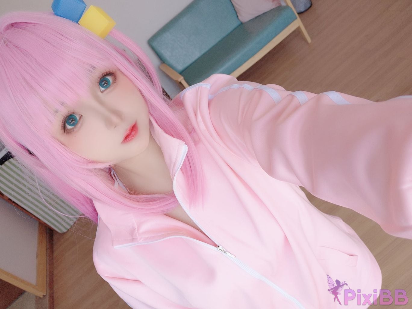 Coser Ri nai jiao PixiBB.COM 113