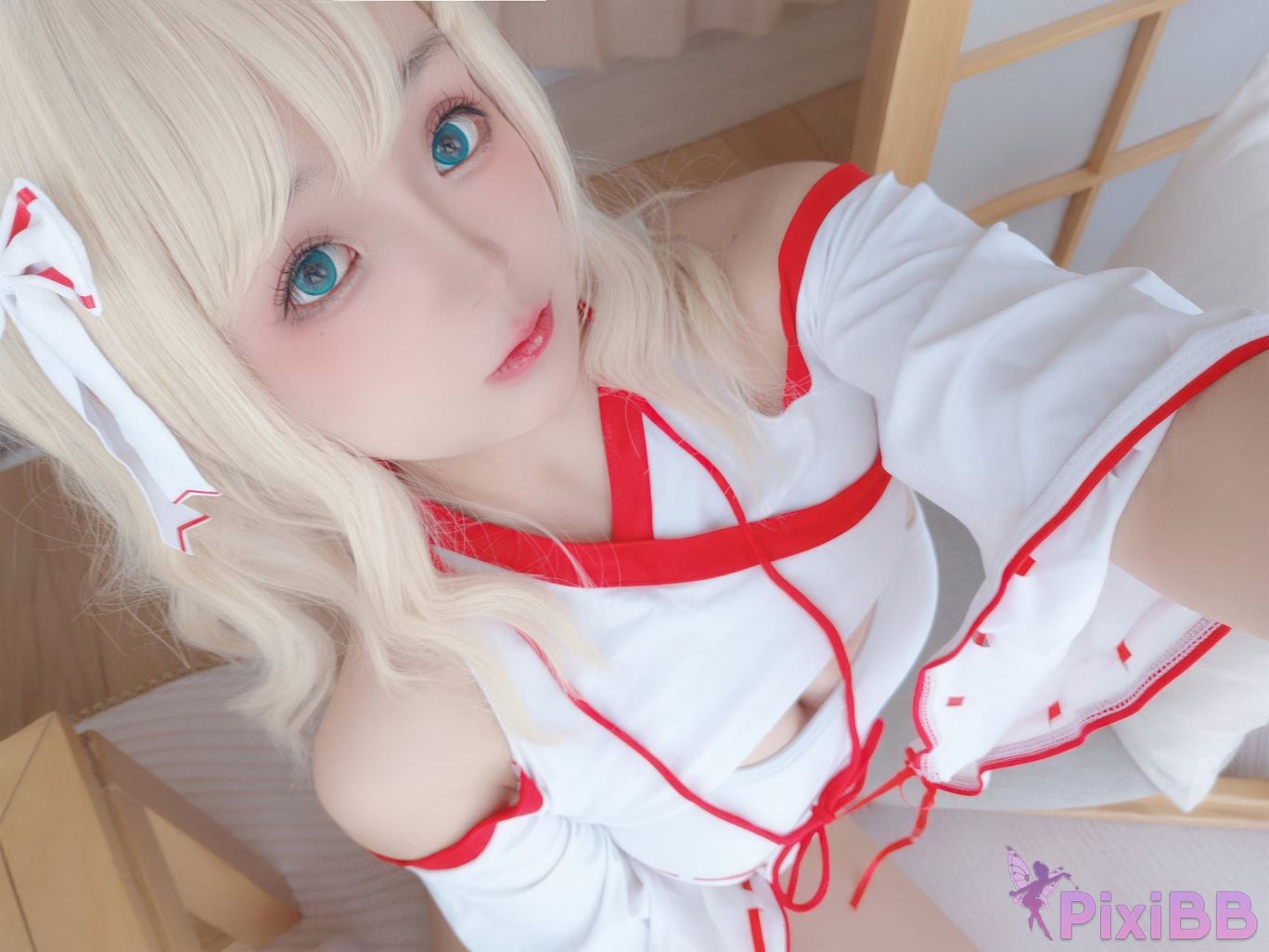Coser Ri nai jiao PixiBB.COM 047