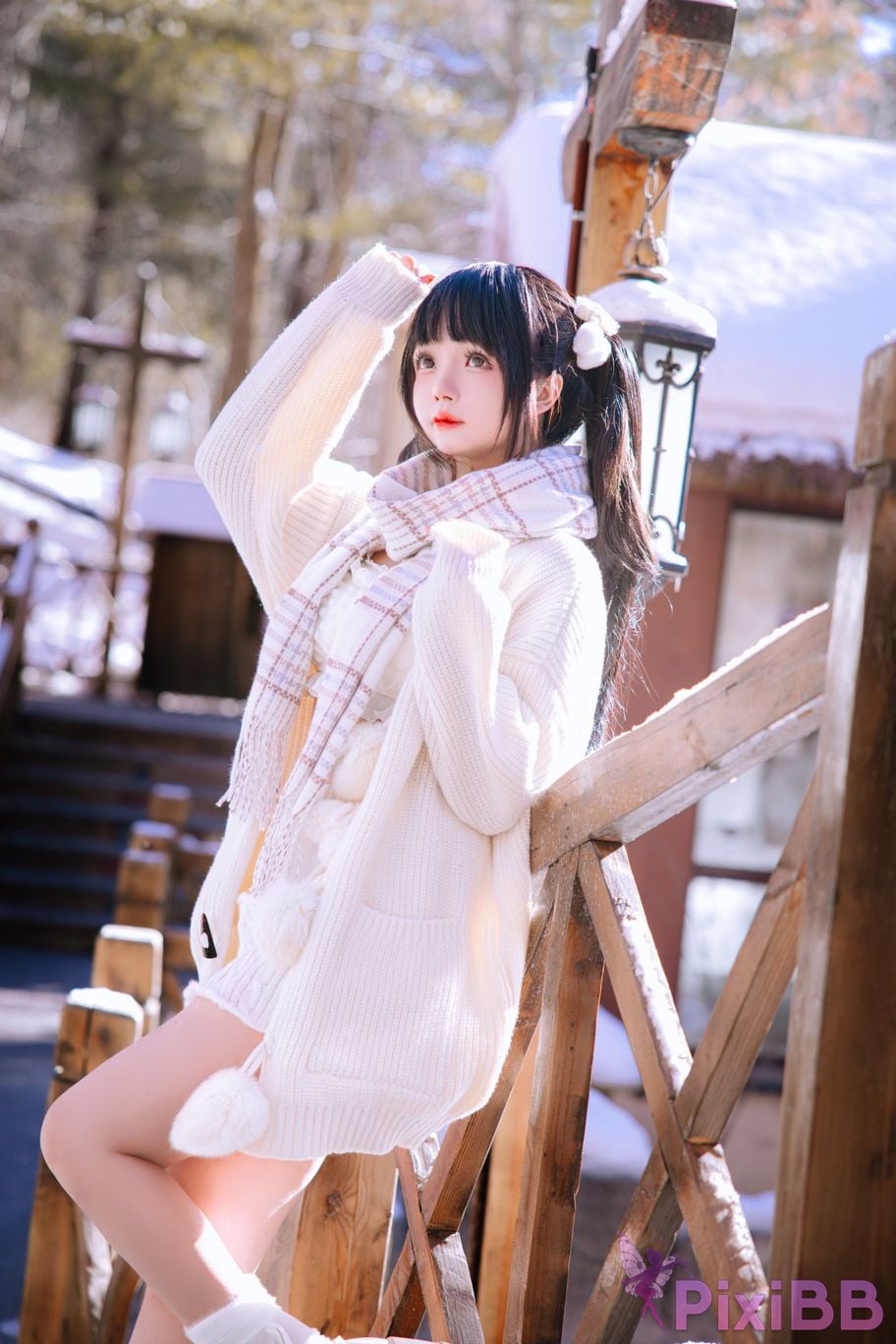 Coser Ri nai jiao PixiBB.COM 004