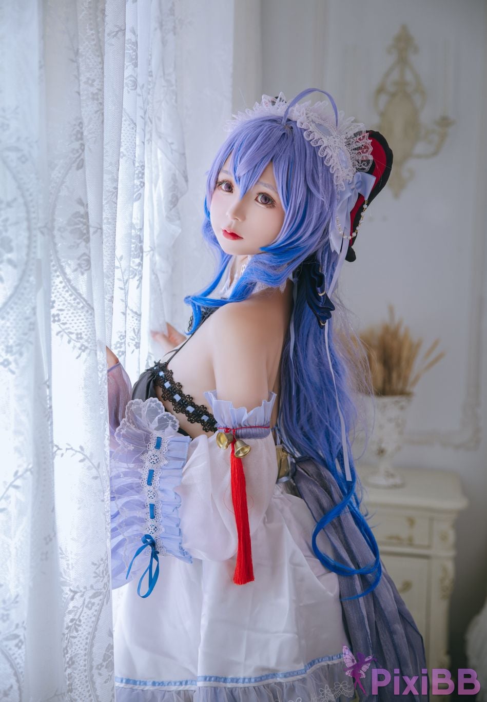Coser Ri nai jiao PixiBB.COM 001