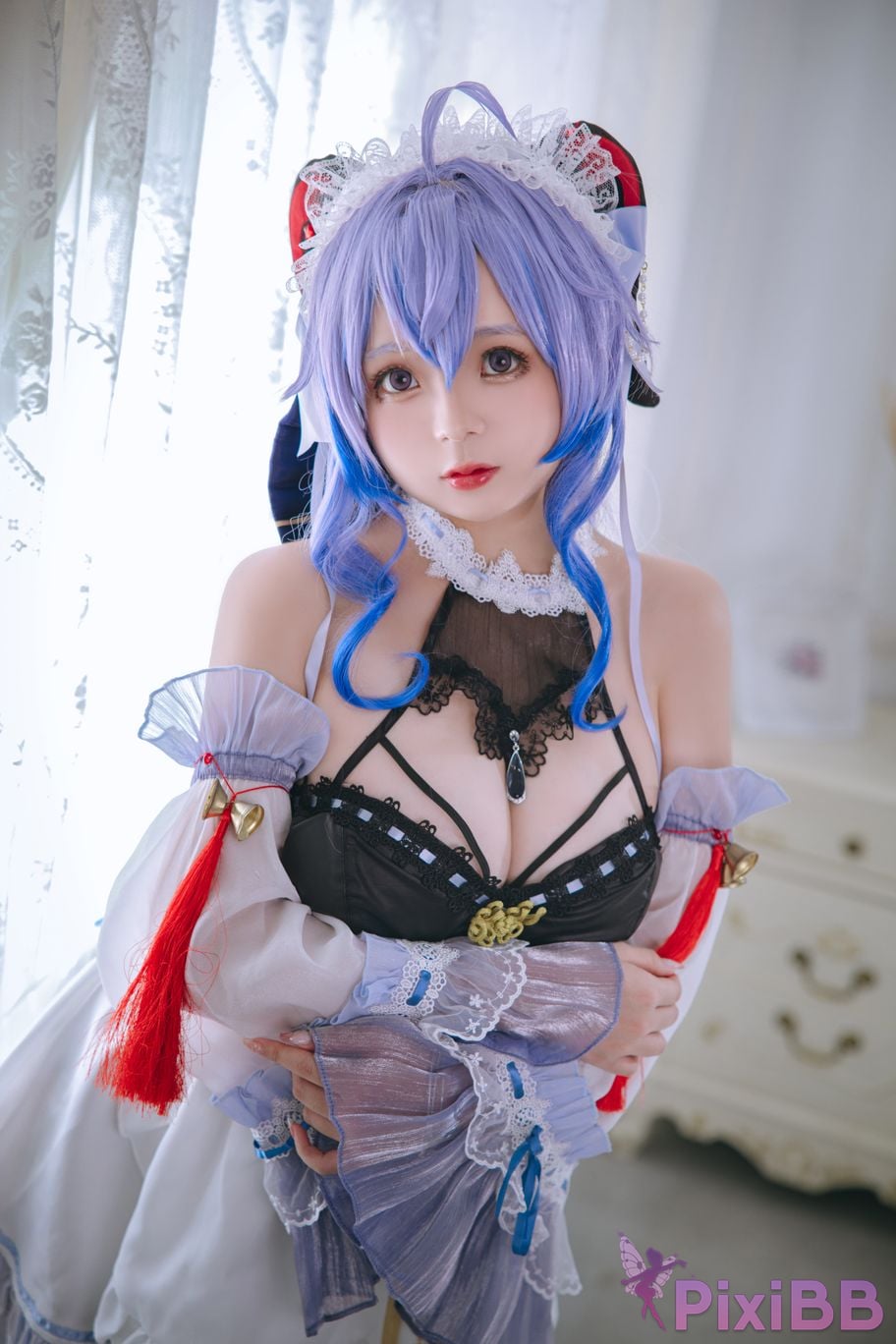 Coser Ri nai jiao PixiBB.COM 010