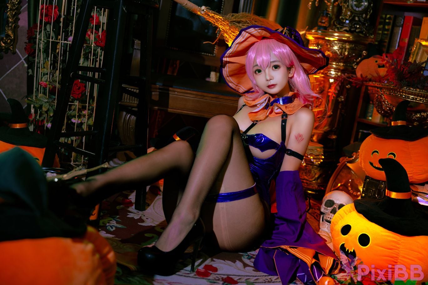 Coser Ri nai jiao PixiBB.COM 003