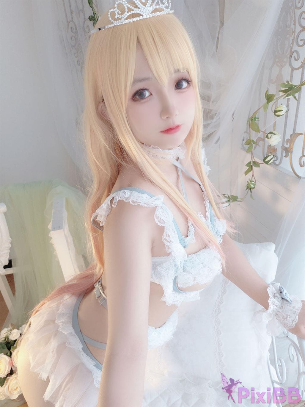 Coser Ri nai jiao PixiBB.COM 056