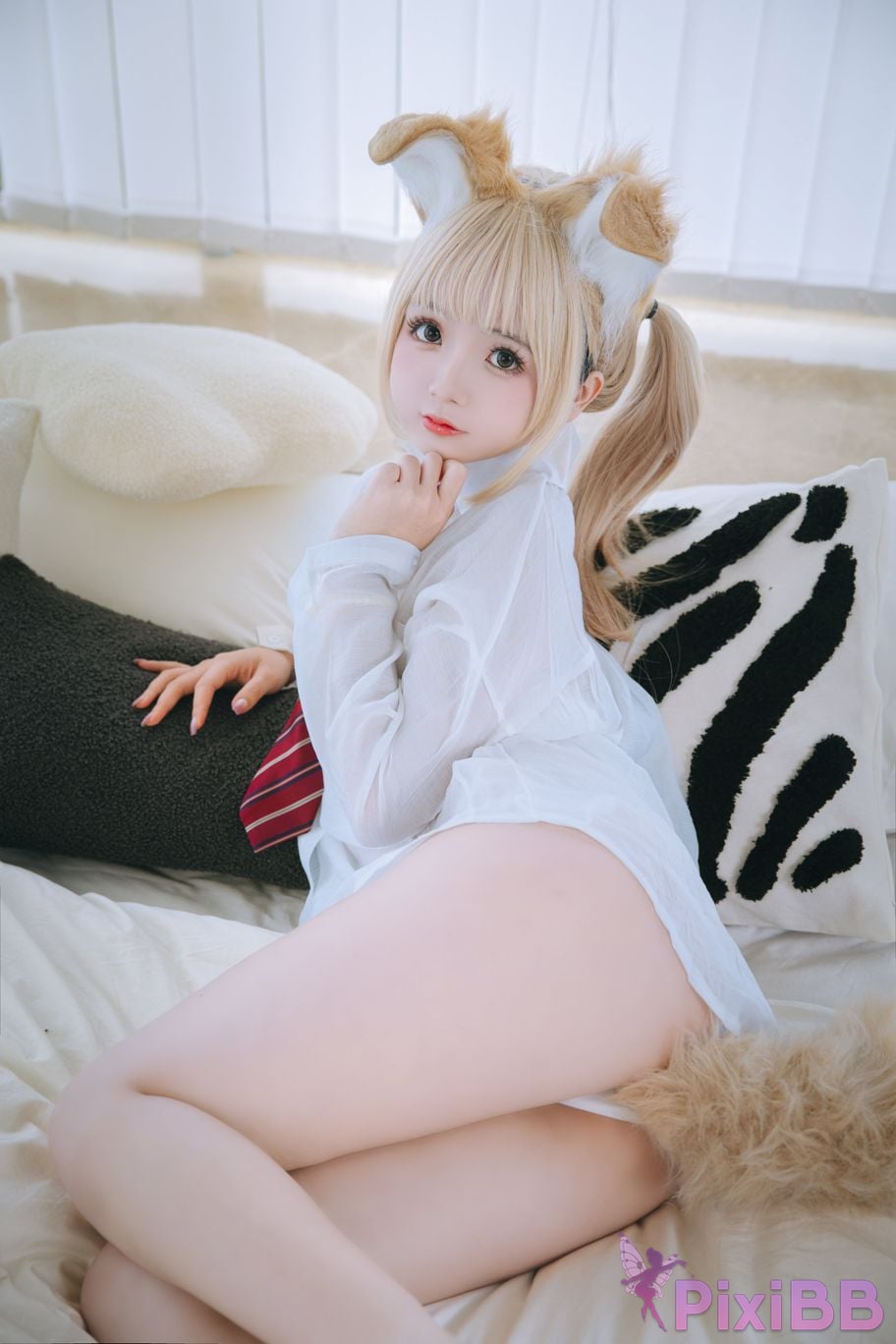Coser Ri nai jiao PixiBB.COM 004