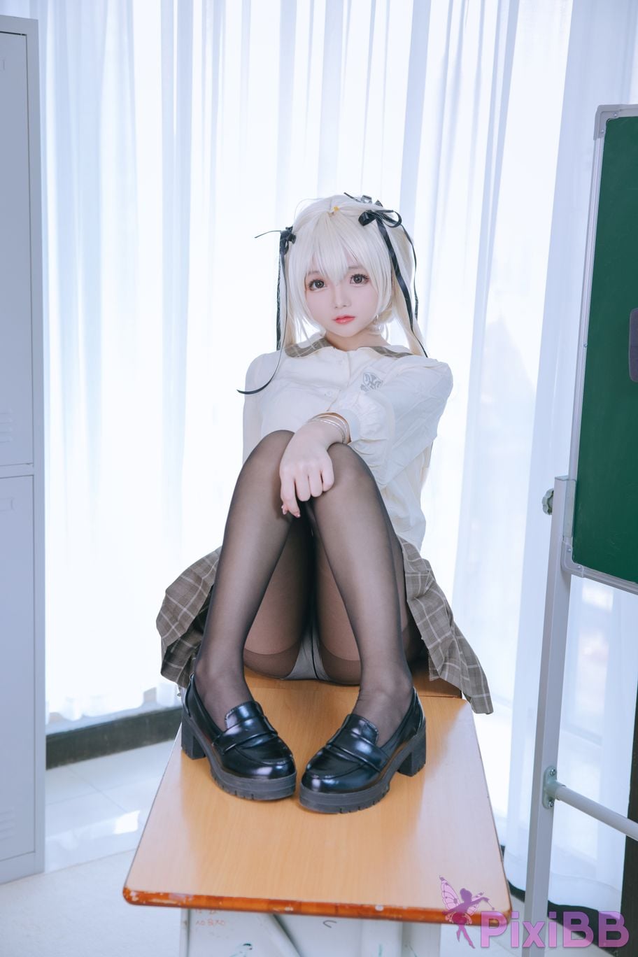 Coser Ri nai jiao PixiBB.COM 008
