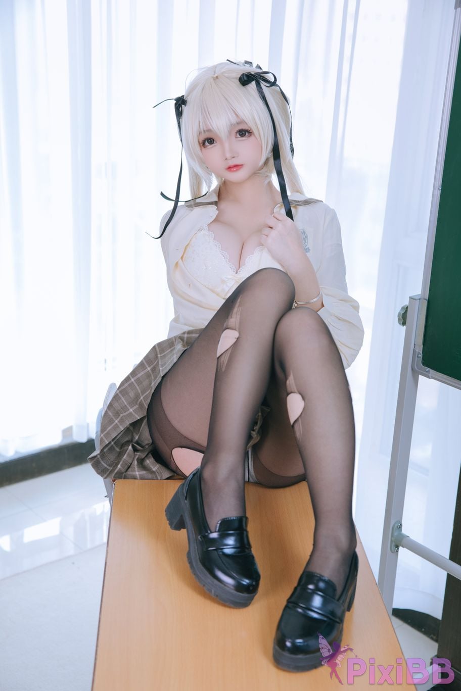 Coser Ri nai jiao PixiBB.COM 064