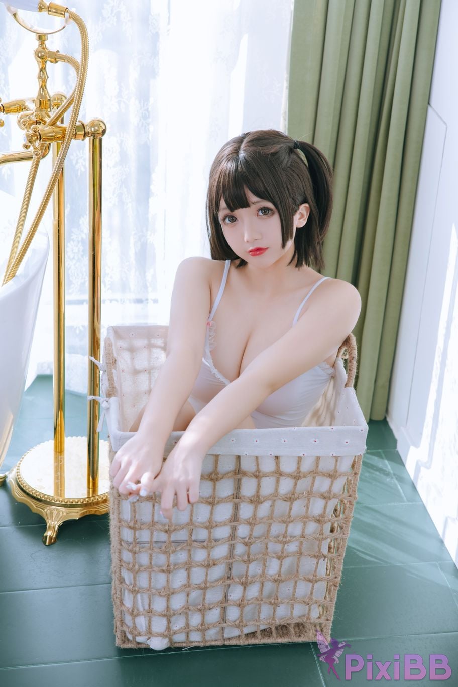Coser Ri nai jiao PixiBB.COM 002
