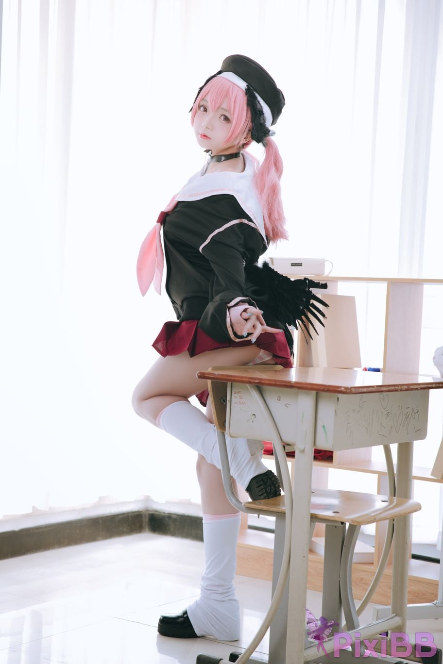 Coser Ri nai jiao PixiBB.COM 004