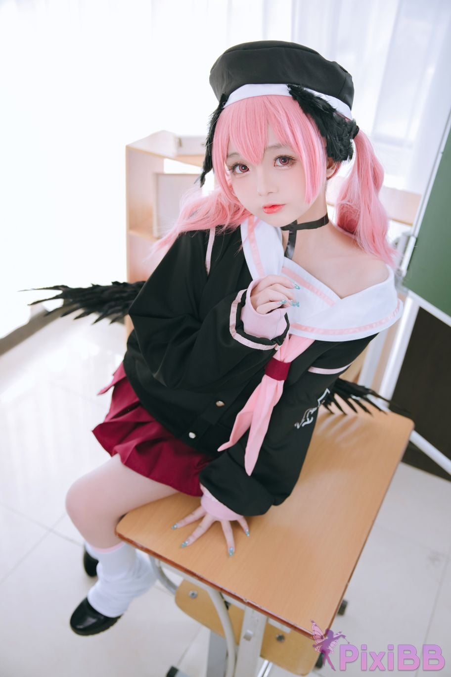 Coser Ri nai jiao PixiBB.COM 005