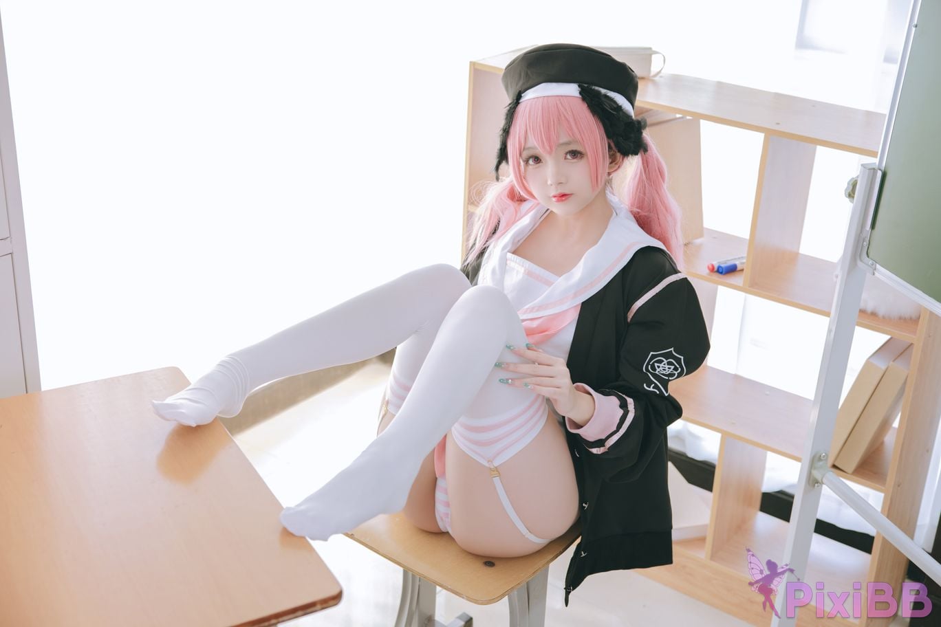Coser Ri nai jiao PixiBB.COM 031