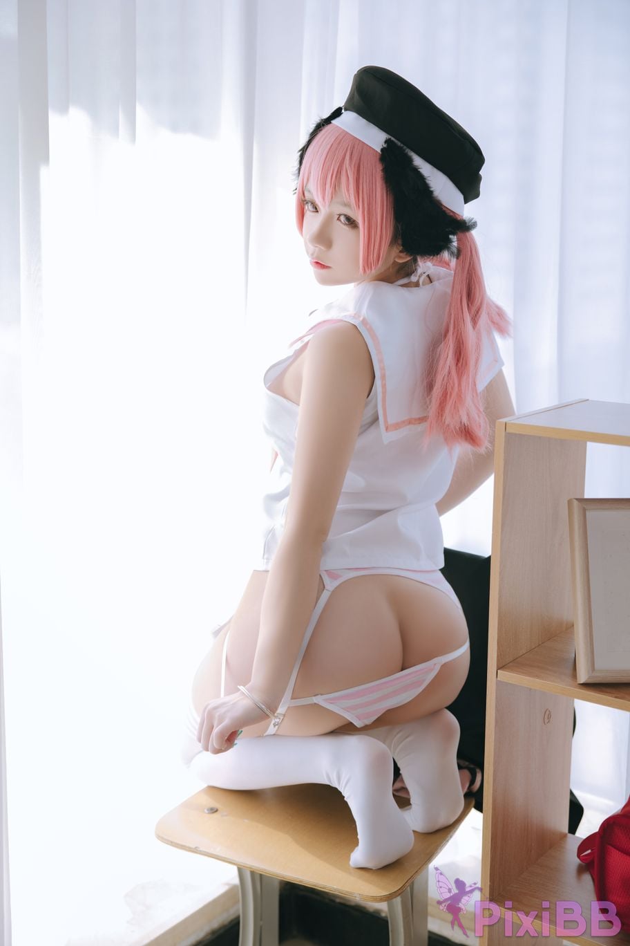 Coser Ri nai jiao PixiBB.COM 040