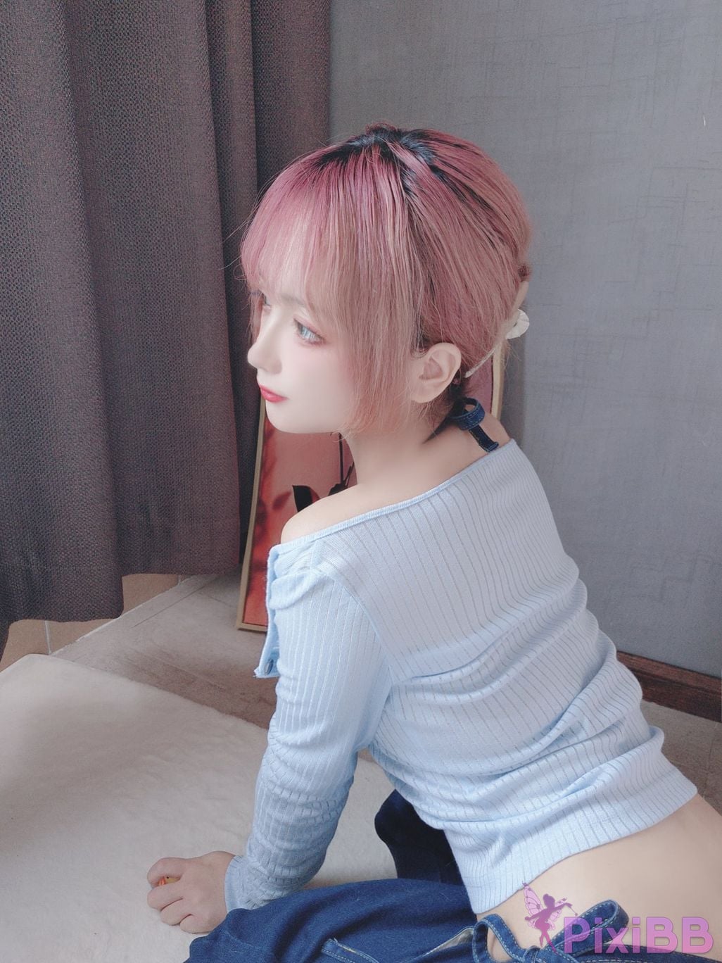 Coser Ri nai jiao PixiBB.COM 029