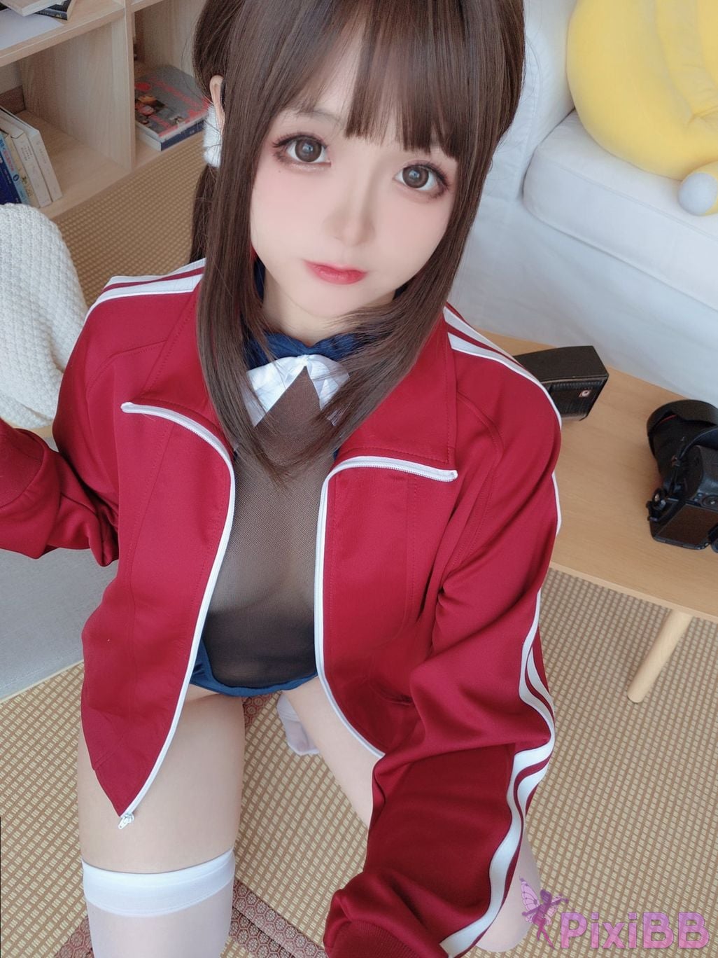 Coser Ri nai jiao PixiBB.COM 014