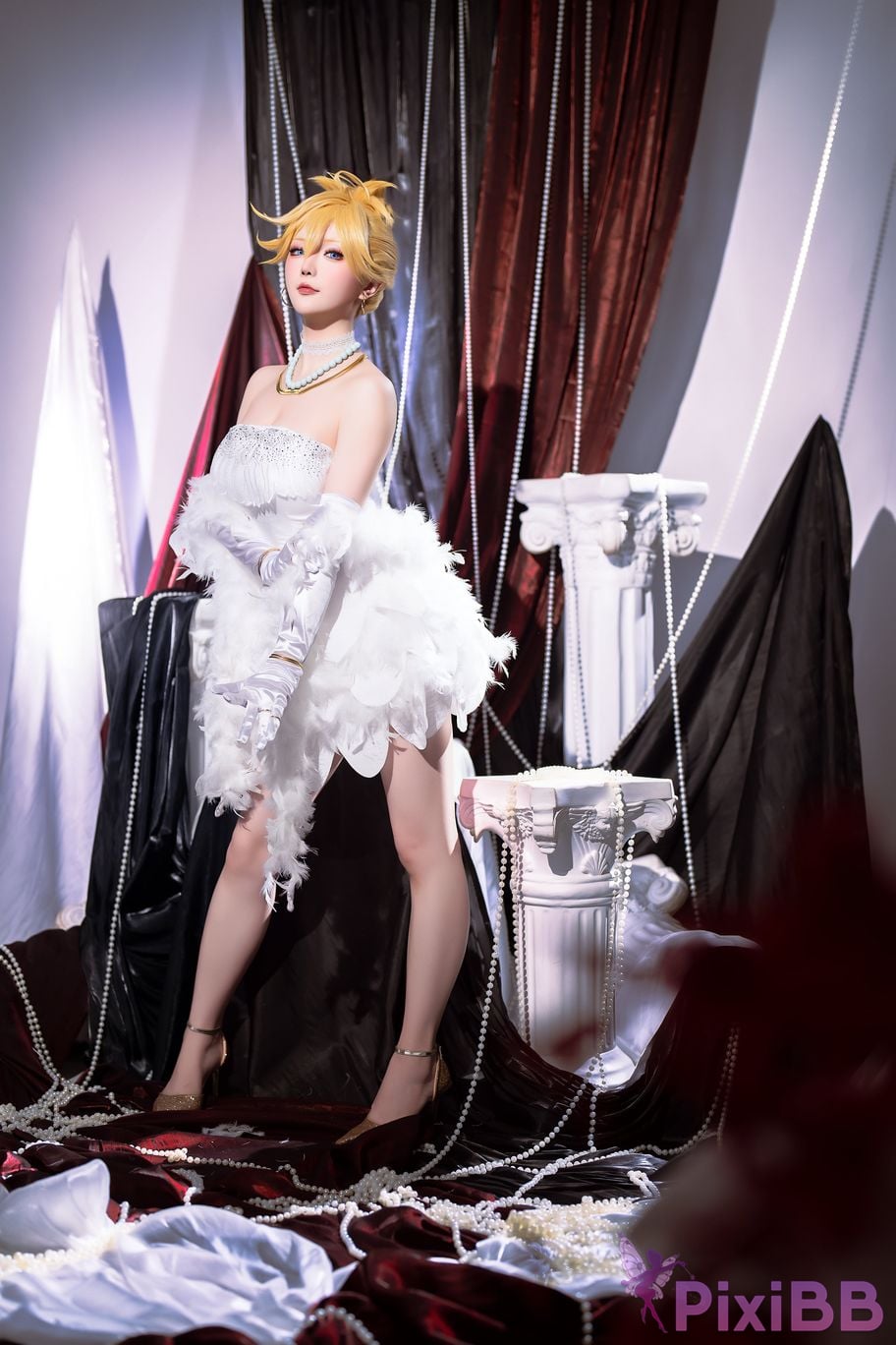 Coser Hoshilily PixiBB.COM 003