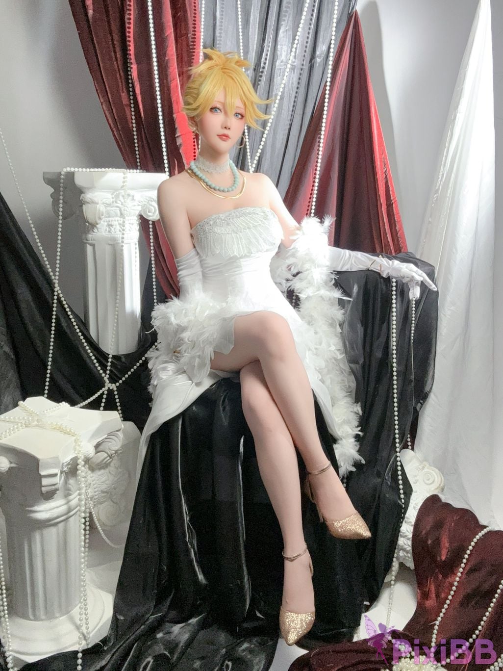 Coser Hoshilily PixiBB.COM 041