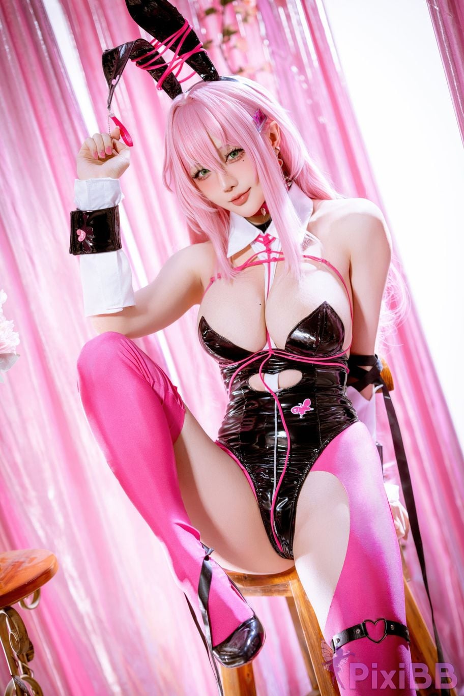 Cosplayer The star is late Hoshilily 2026 Year 04 monthly plan goddess of victory Nikki Velvet bunny girl PixiBB.COM 002