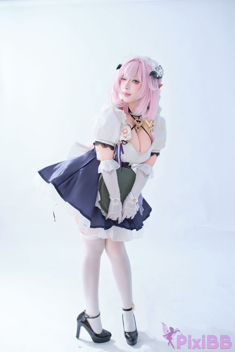 Cosplayer walnut cat Kurumineko Honkai Impact 3 Alicia maid PixiBB.COM 030