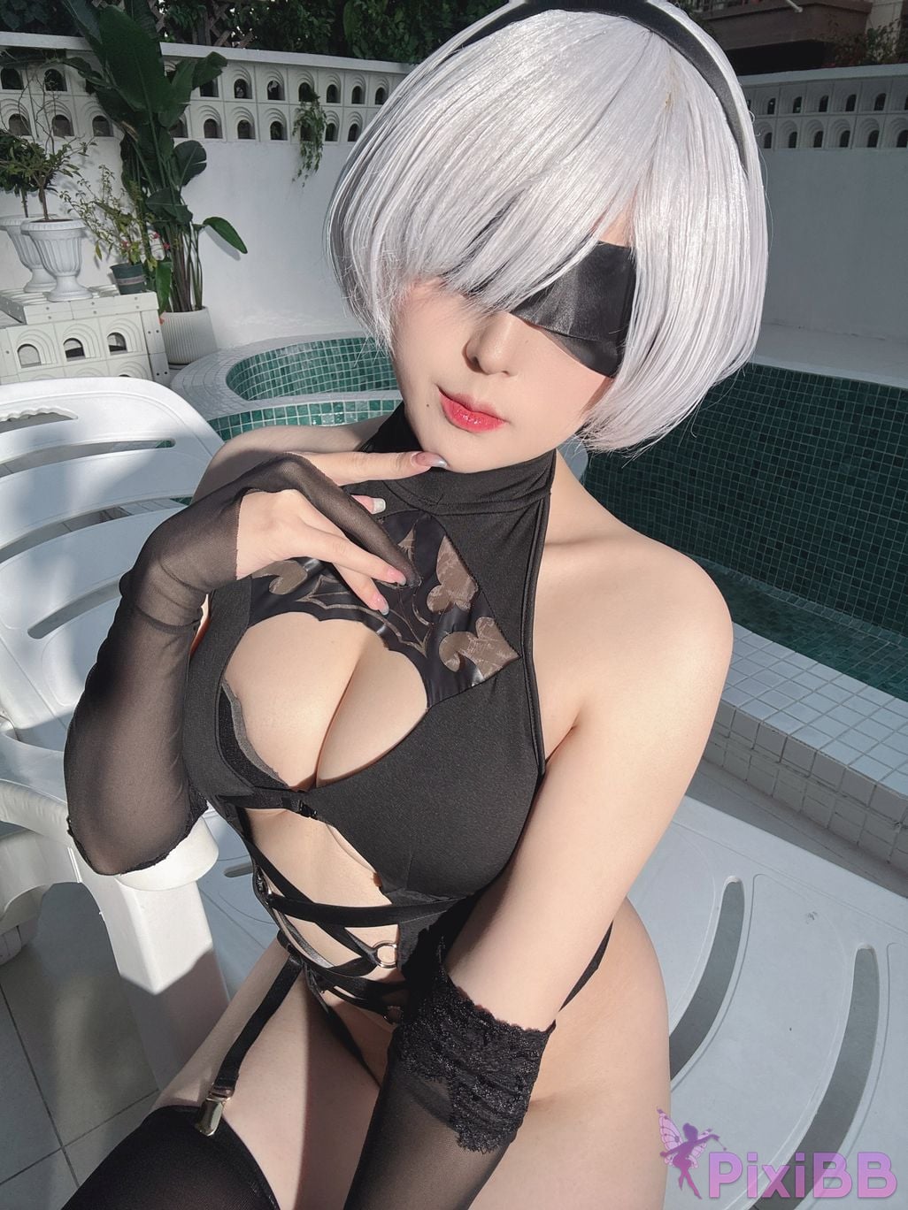 Cosplayer Natsuko Xia Xiazi NIKKE A U T O I S N V L D R C E G . X M P 2 F 3 0 6 K Z H B Y NieR 2B swimsuit PixiBB.COM 082