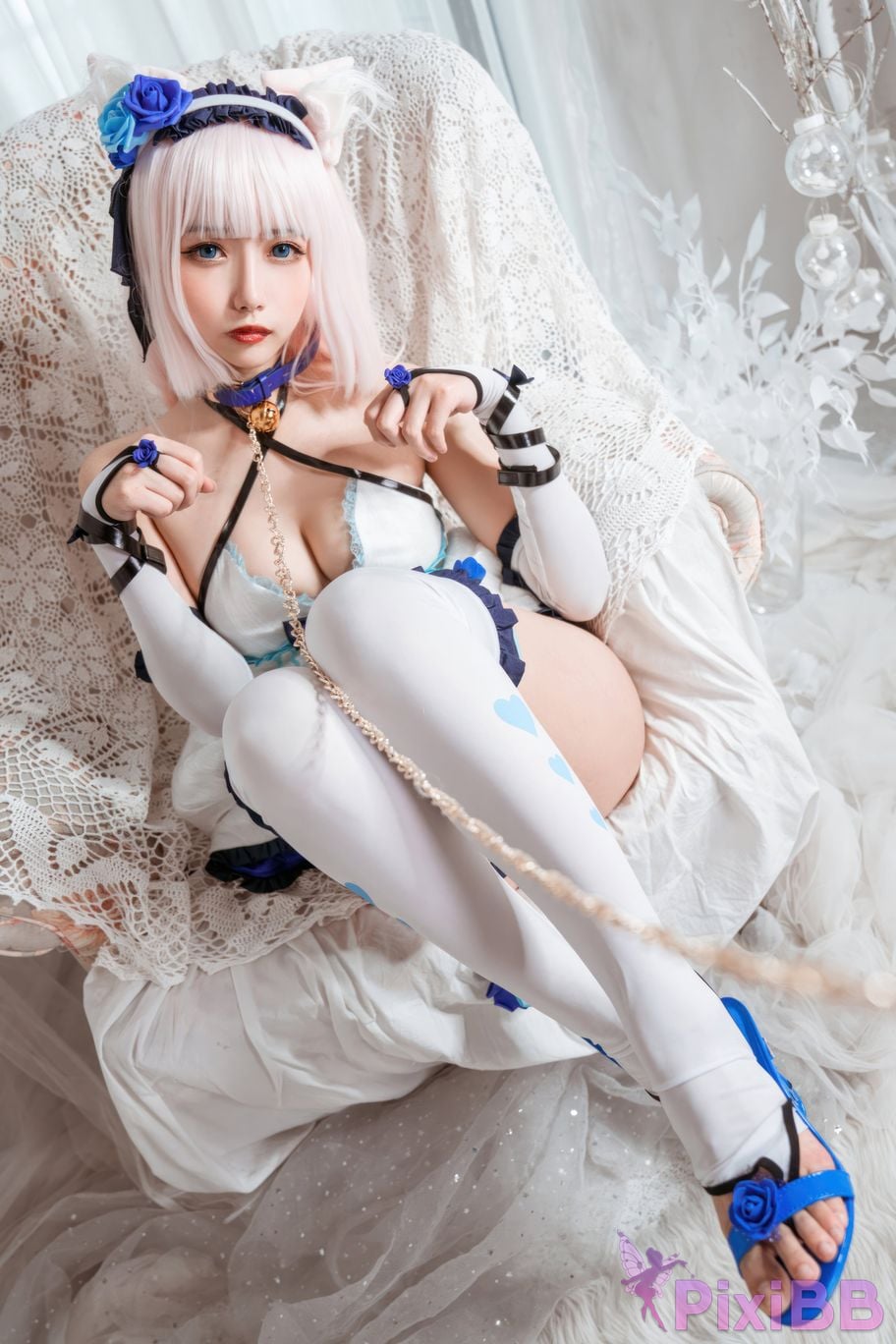 Cosplayer Momoko Kwai Vanilla Maid PixiBB.COM 001