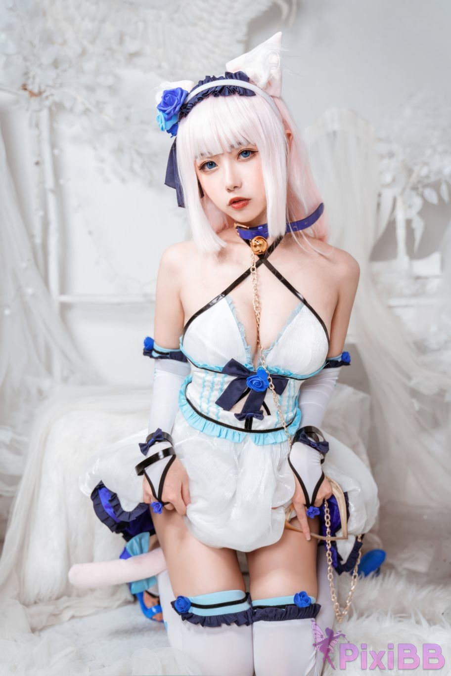 Cosplayer Momoko Kwai Vanilla Maid PixiBB.COM 010