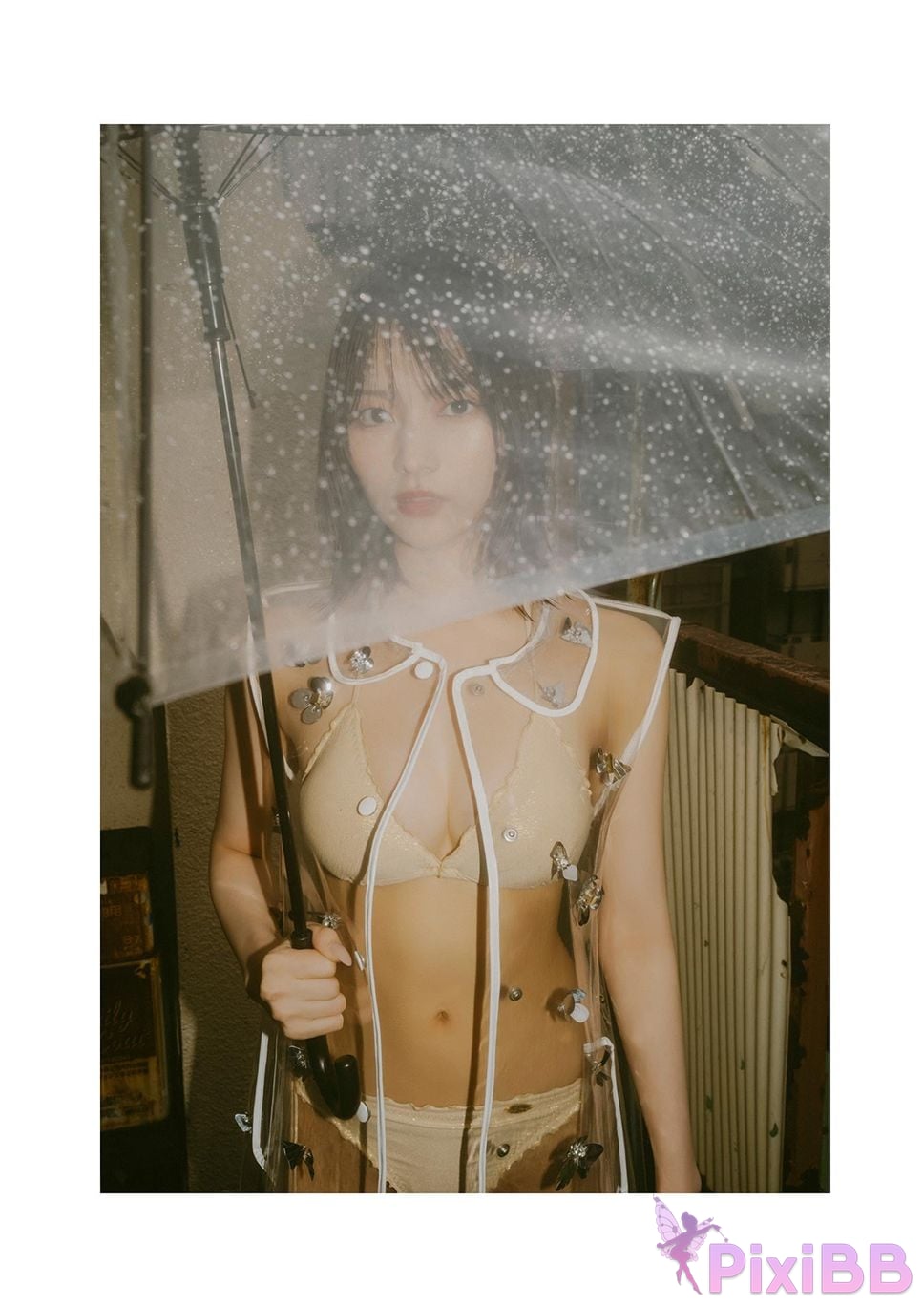 Japanese Idol babababambi Baba Bambi B.L.T. digital photo book Usaki KEEP ON EYES PixiBB.COM 011