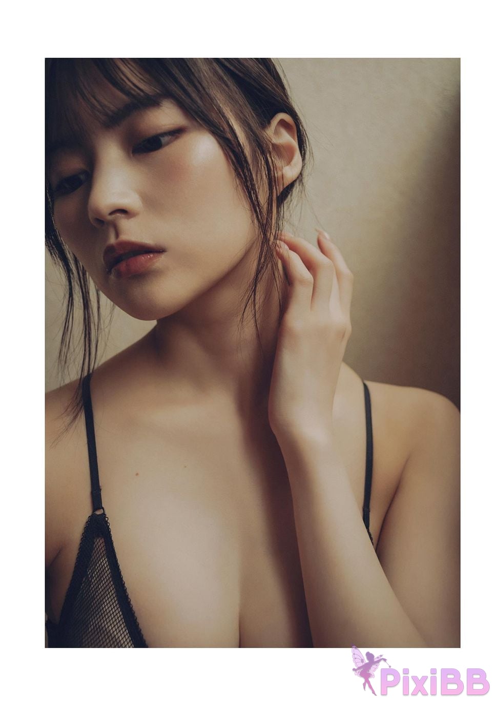 Japanese Idol babababambi Baba Bambi B.L.T. digital photo book Usaki KEEP ON EYES PixiBB.COM 044