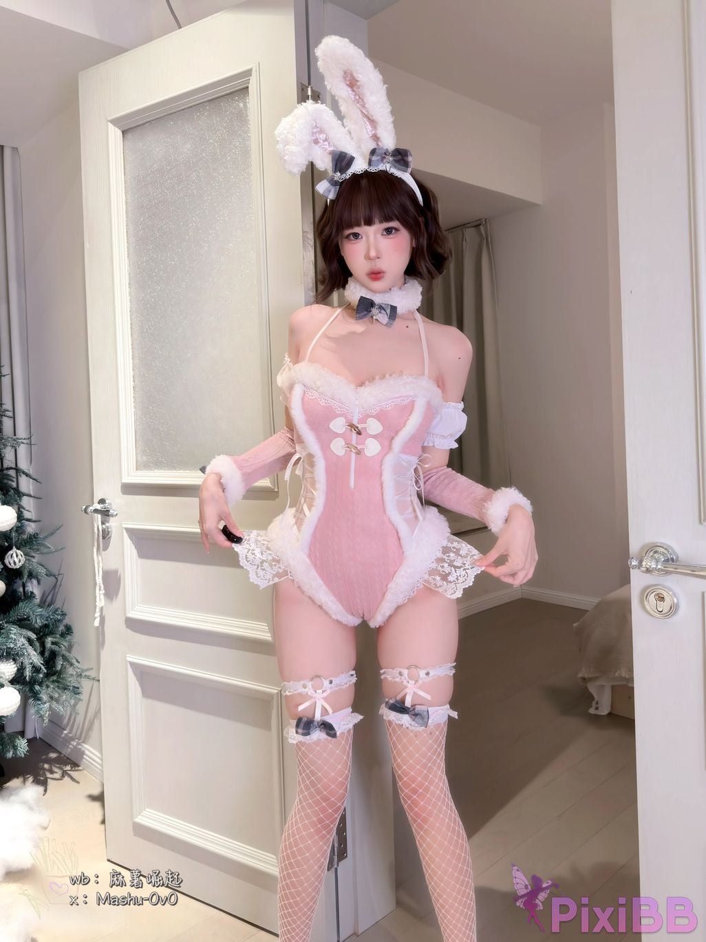 Cosplayer Mochi is delicious Domestic rabbit in snow season PixiBB.COM 003